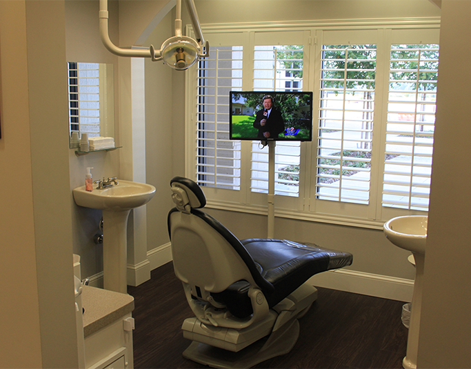Relaxing treatment room in Windermere dental office